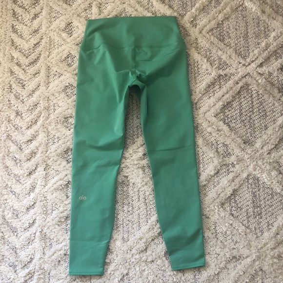 ALO Yoga 7/8 High-Waist Airbrush Leggings size S - Picture 2 of 8